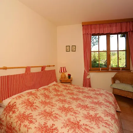 Luxurious With Sauna Apartman
