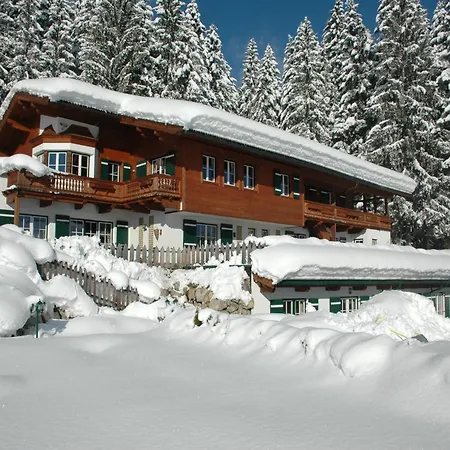 Luxurious With Sauna