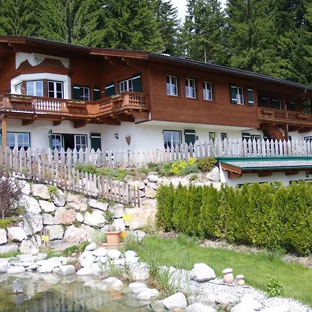 Luxurious With Sauna * رين باي كيتزبوهيل